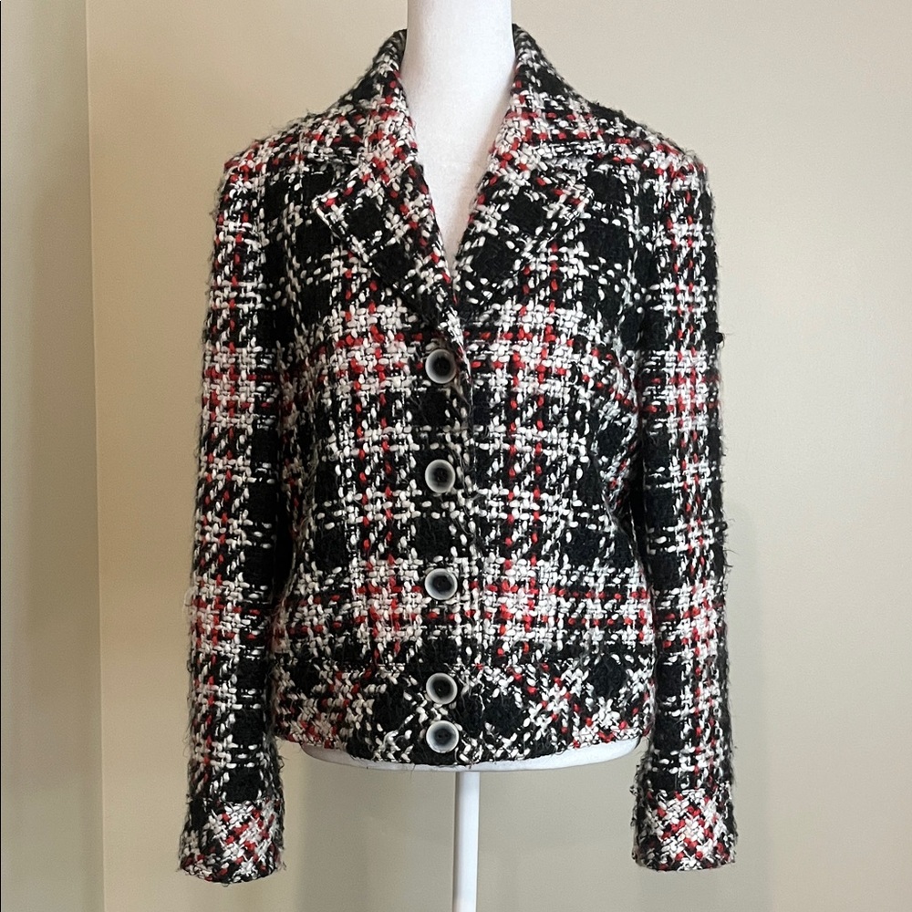 Women’s Chic Tweed Plaid Blazer in Black, Red, and White Size 8